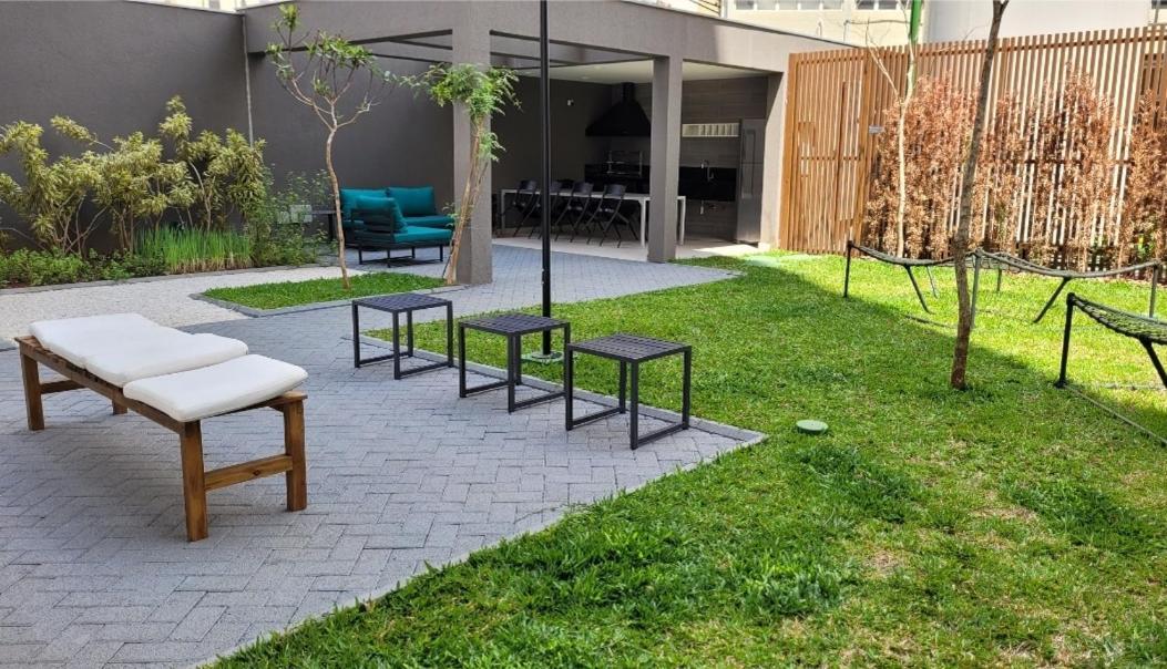 Com Varanda Excelente Localizacao No Itaim Bibi Apartamento *