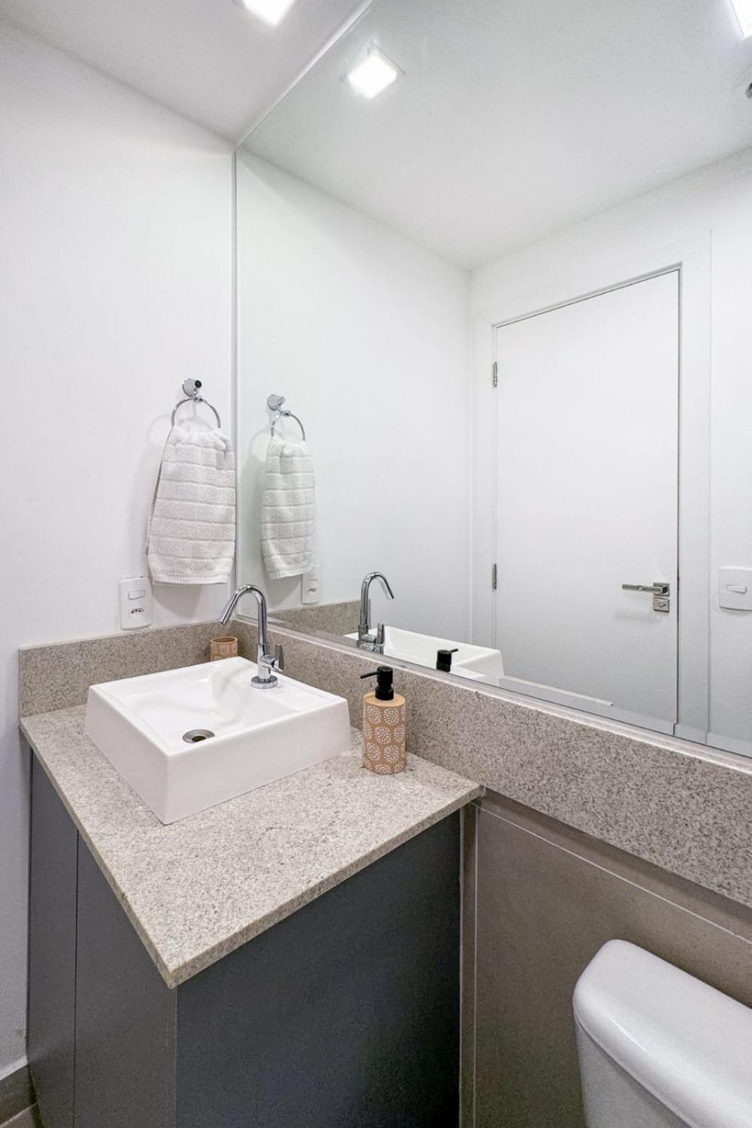 Apartamento Com Varanda Excelente Localizacao No Itaim Bibi São Paulo