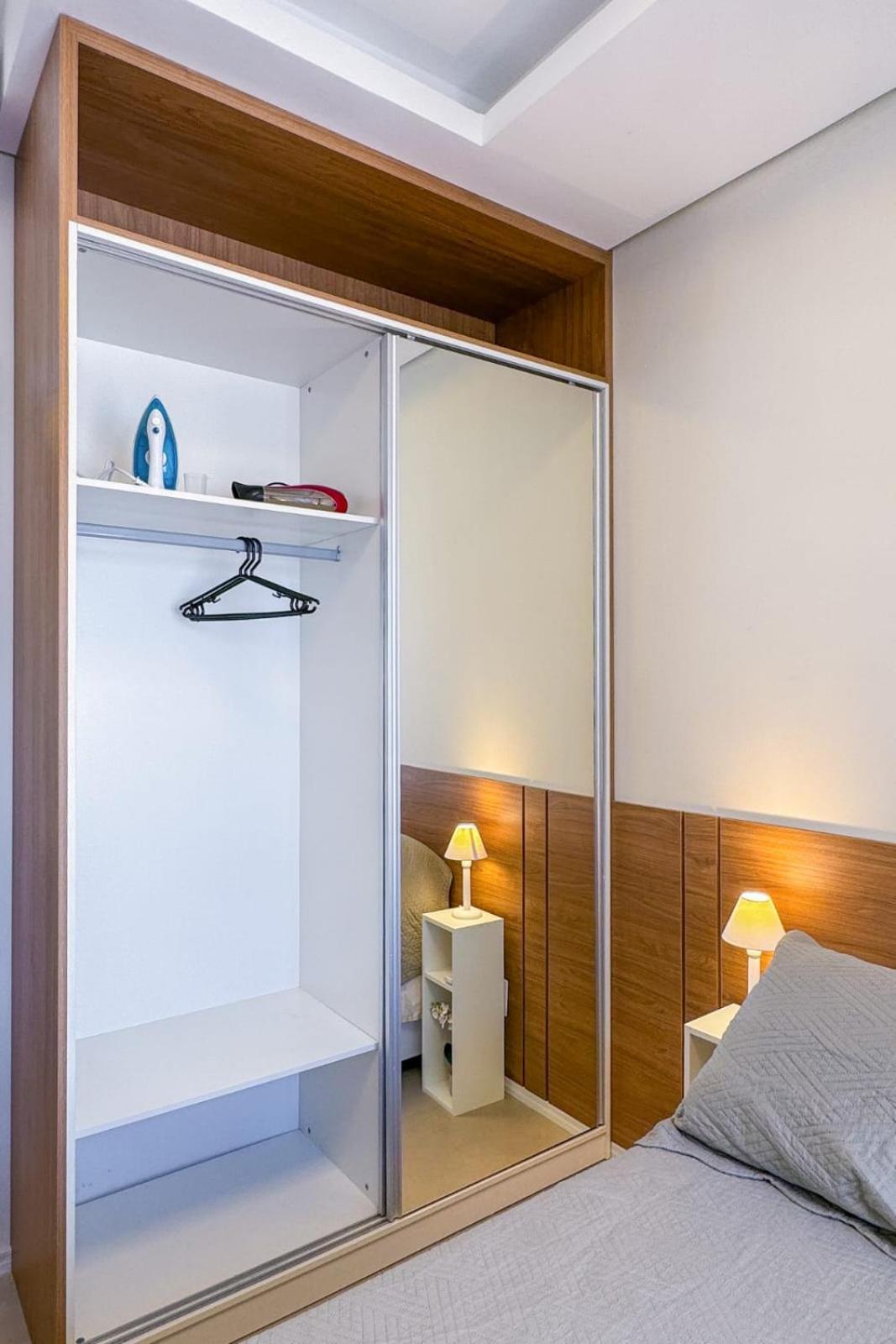 Com Varanda Excelente Localizacao No Itaim Bibi Apartamento *